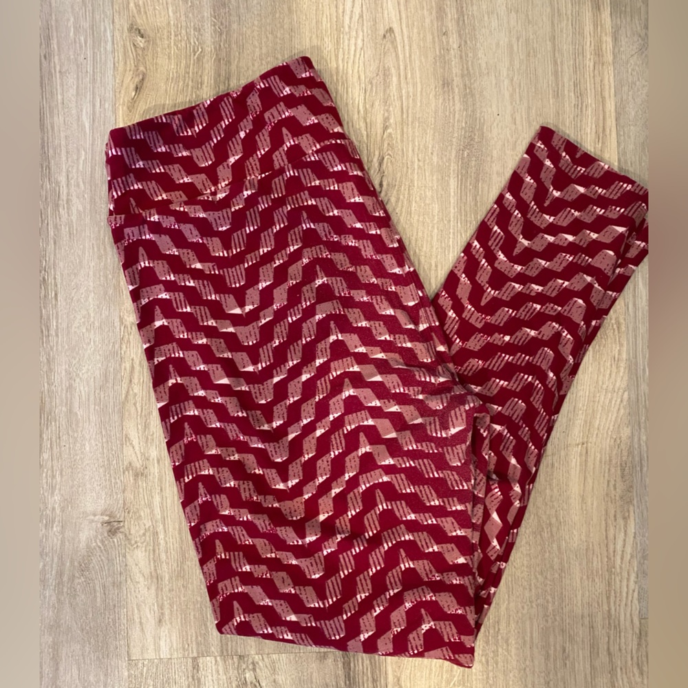 LuLaRoe Leggings Tall & Curvy